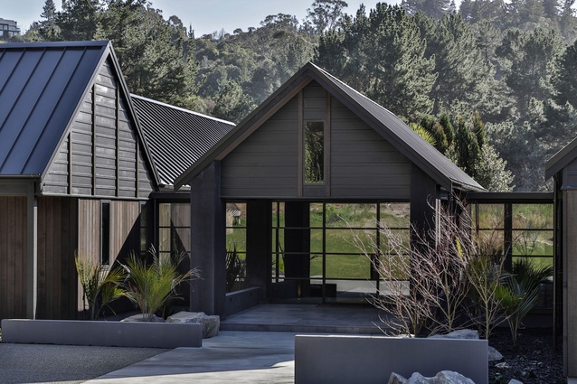 Shortlisted - Housing: Acacia Bay Gables House by Fraser Cameron Architects